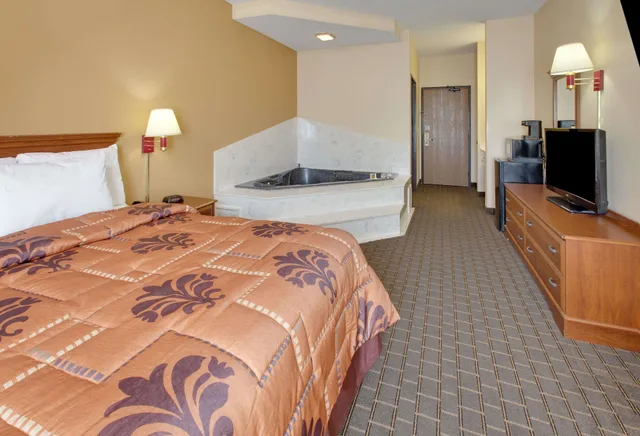 جناح استوديو بسرير كينج، Days Inn by Wyndham Mesquite Rodeo TX 4/5