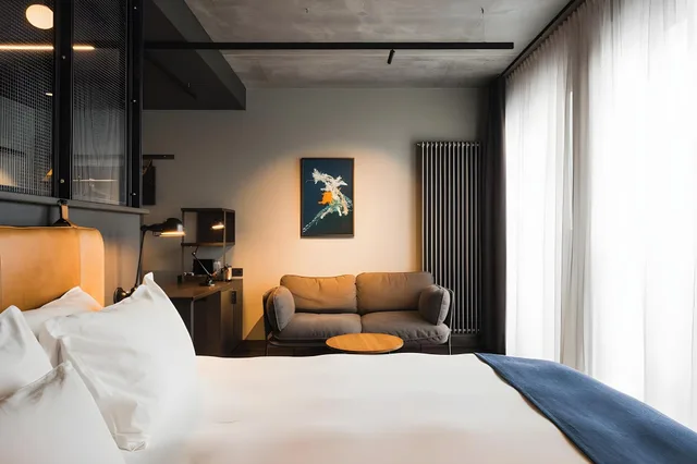 Junior Suite, Sauna، Exeter Hotel 1/3