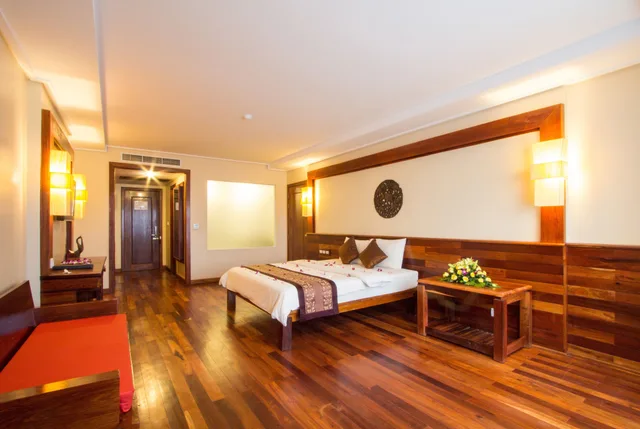 غرفة سوبيريور ثلاثية بثلاثة أسرّة، Royal Empire Hotel 1/10