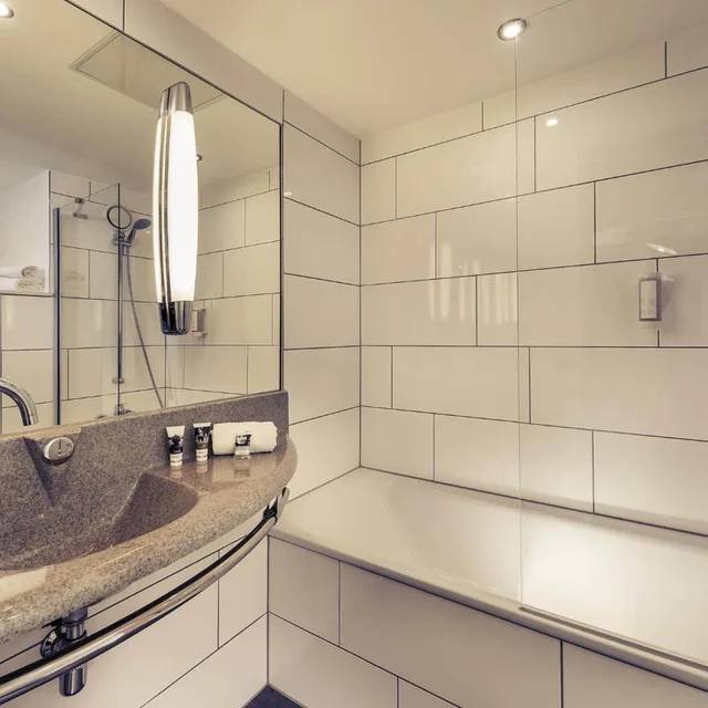 غرفة قياسية ثلاثية مع أريكة، Sunday Hotel Saarbrucken Sud 7/10