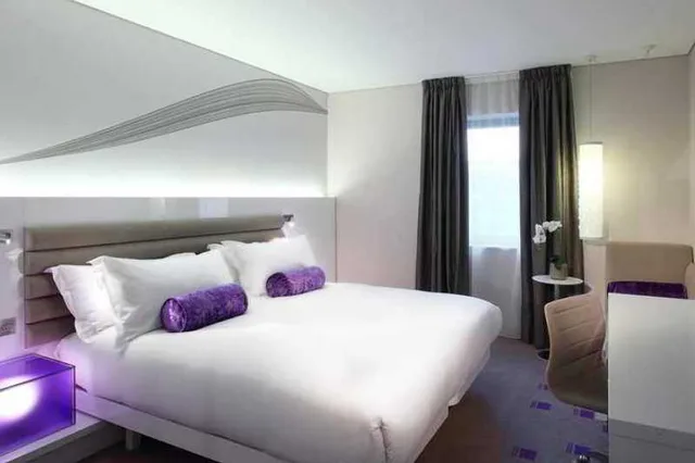 غرفة قياسية بسرير مزدوج، The Morrison Dublin, Curio Collection by Hilton 1/1