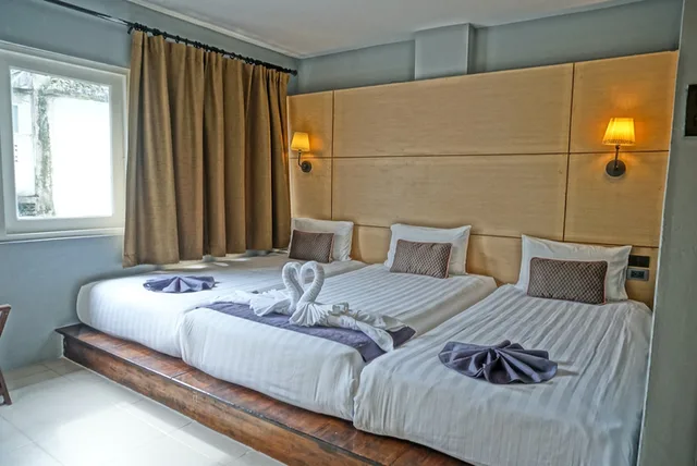 غرفة سوبيريور ثلاثية، Montree Phuket Hotel 1/4
