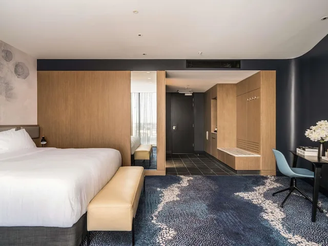 غرفة ديلوكس بسرير كينج، Novotel Sydney Cabramatta 5/8