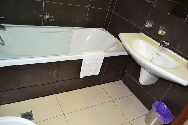 Standard, Double Bed, Djeuga Palace 2/4