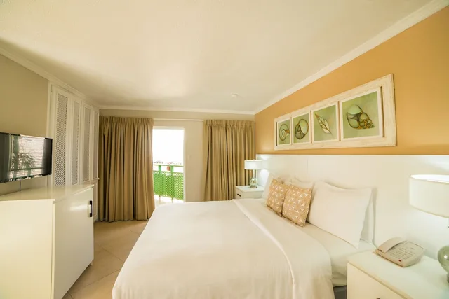 غرفة قياسية بسرير كينج بإطلالة على الحديقة، Mango Bay Barbados 1/5
