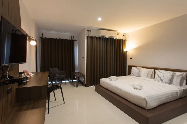 غرفة سوبيريور بسرير مزدوج، Well Timed Hotel 1/3