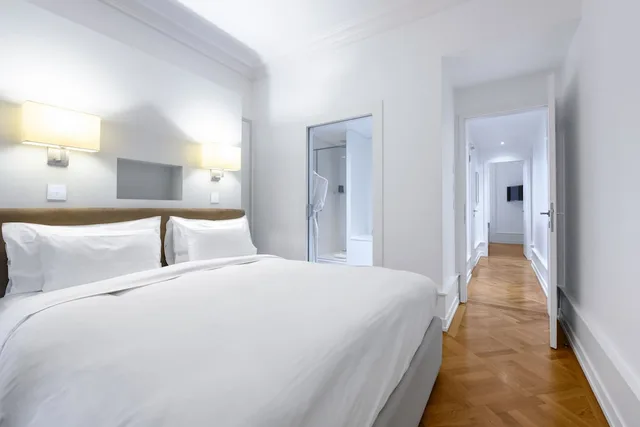 شقة بسريرين كينج بغرفتي نوم مع أريكة، Swiss Luxury Apartments 2/9
