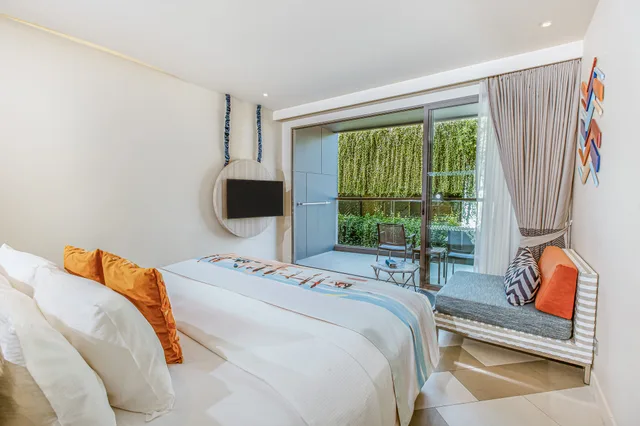 غرفة سوبيريور بسرير مزدوج، The SIS Kata Resort - Adults Only 1/9