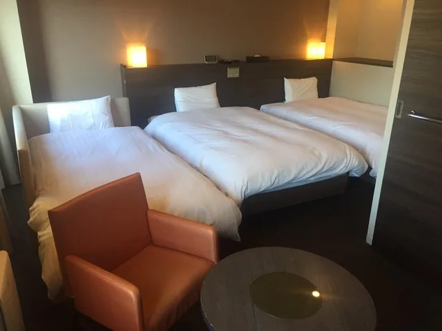 غرفة كبيرة بسريرين منفصلين مع أريكة، Dormy Inn Nagasaki Shinchi Chinatown Hot Spring 3/3