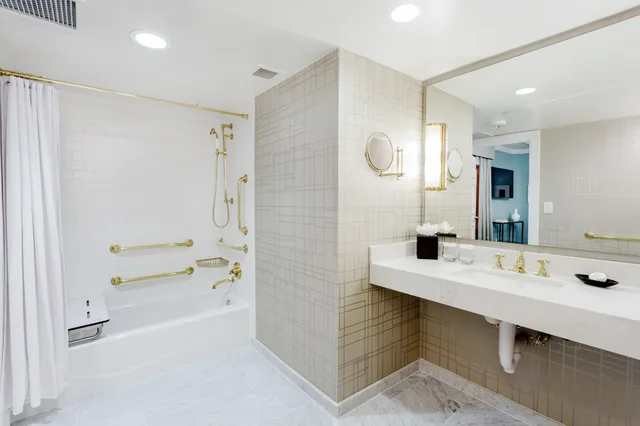 Suite, Multiple Beds، The Lancaster Hotel 3/4