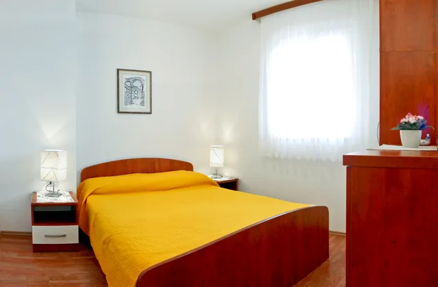 شقة سوبيريور، Villa Midea 3/10
