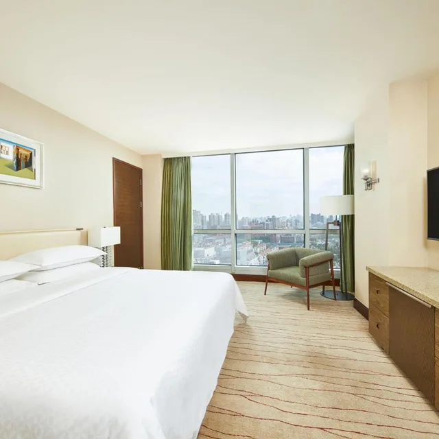 Deluxe, Suite, Four Points By Sheraton Shanghai Daning 3/10
