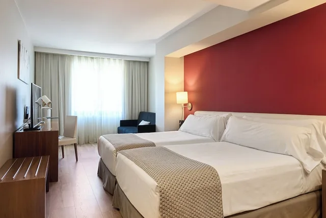 غرفة عائلية، Hotel Catalonia Ramblas 1/9