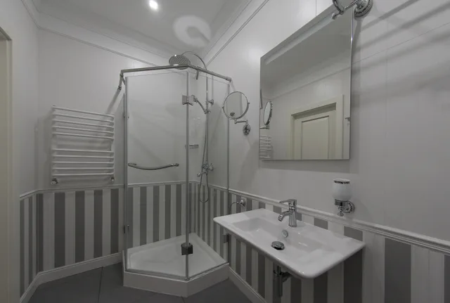 جناح، LONDON BOUTIQUE HOTEL 4/4