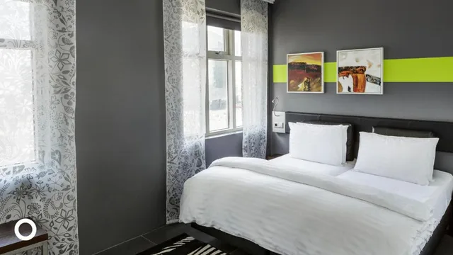 غرفة ديلوكس بسرير مزدوج بإطلالة على البحر، CENTERHOTEL ARNARHVOLL 1/3