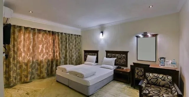 Super, Deluxe, Twin Beds، Hotel Taj Darbar 4/6