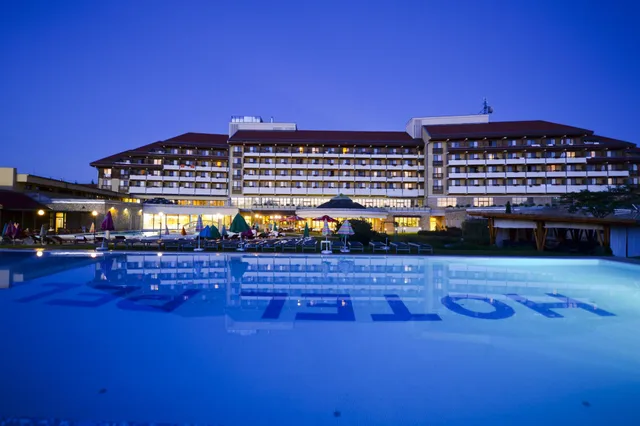 غرفة تُحدَّد عند الوصول، Hunguest Hotel Pelion 2/2