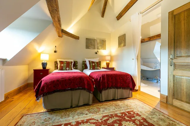 غرفة ديلوكس بسرير كوين، Hotel Les Deux Chevres Gevrey-Chambertin 3/3