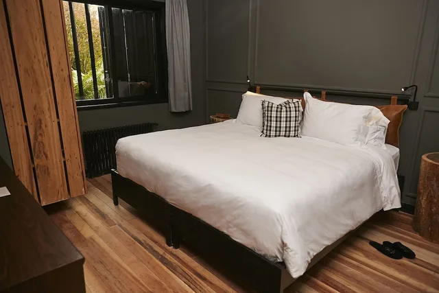غرفة بريميير بسريرين منفصلين، Hotel Ort 1/3