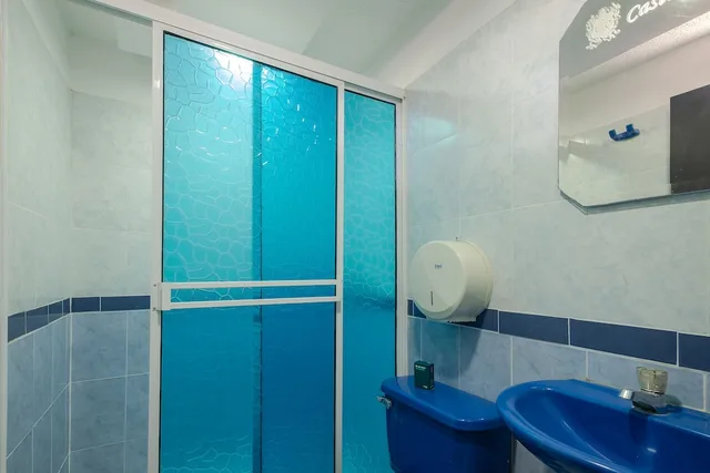 غرفة قياسية ثلاثية بسرير مزدوج وسرير فردي، Hotel Ayenda Castillo Real 1521 5/5