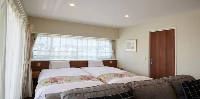 غرفة قياسية بسرير مزدوج وسرير فردي، Seaside Condominium Rana Chatan 1/10