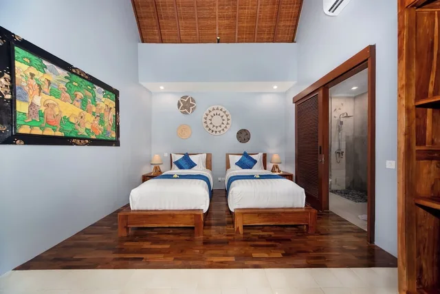 غرفة بسرير فردي بإطلالة على المسبح، Kusuma Living and Villa Seminyak 5/7