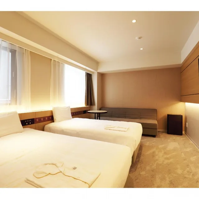 غرفة بسريرين منفصلين مع سرير إضافي، Henn na Hotel Nara 1/10