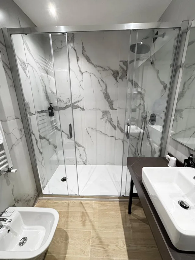 غرفة ديلوكس بسرير كينج، iH Hotels Milano Watt 13 10/10
