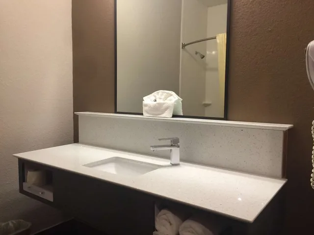 جناح بسريرين كينج بغرفتين، Surestay Hotel By Best Western Brownsville 4/4