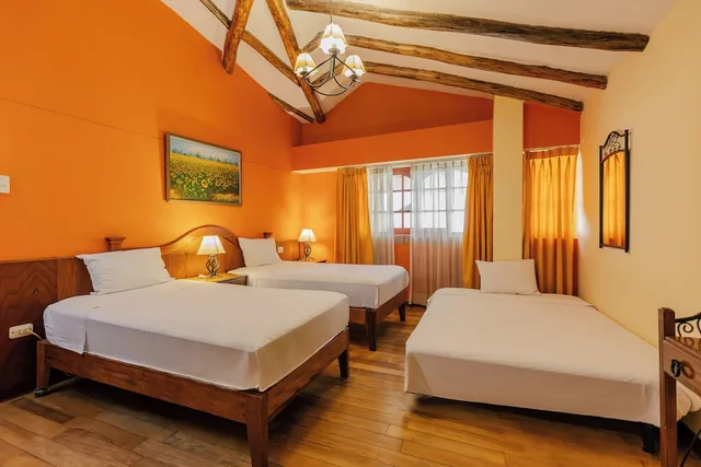 غرفة ثلاثية بسريرين منفصلين، Amerindia Hotel 4/9