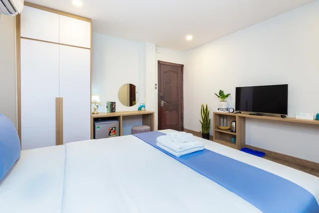 Deluxe, Double Bed, SAZI Resin Hotel - Free Nails/HairWash 9/10