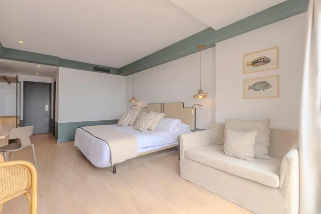 غرفة ثلاثية مع أريكة، Hotel Soho Boutique Las Vegas 1/7