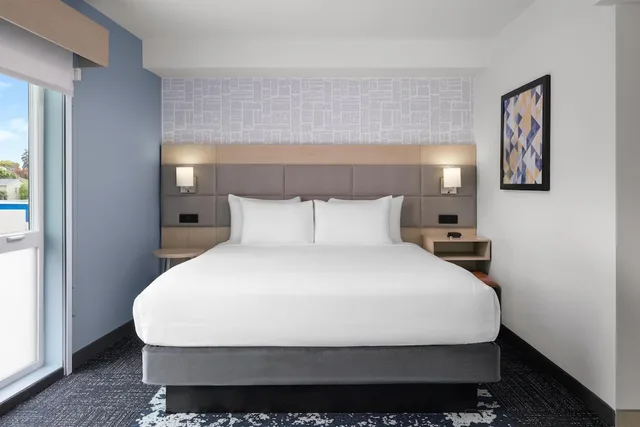 غرفة قياسية بسرير كينج، Aiden by Best Western Berkeley 2/10