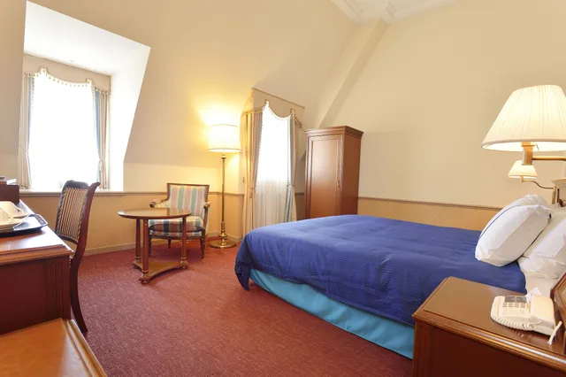 غرفة أساسية بسرير كينج، Hotel Den Haag 1/3