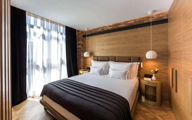 Junior Suite Barcelona، Monument Hotel 2/9