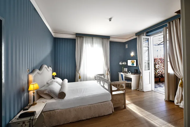 غرفة بريستيج بسرير مزدوج، Palazzo Guiscardo 1/10