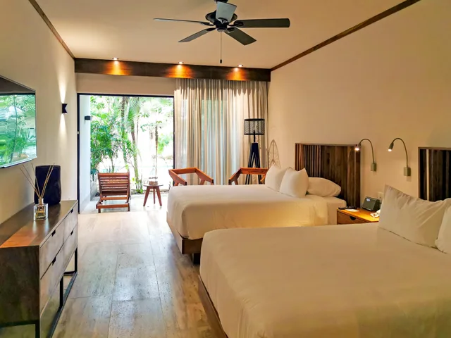 Essential, 2 Queen Beds، Kimpton Aluna Resort Tulum 2/5