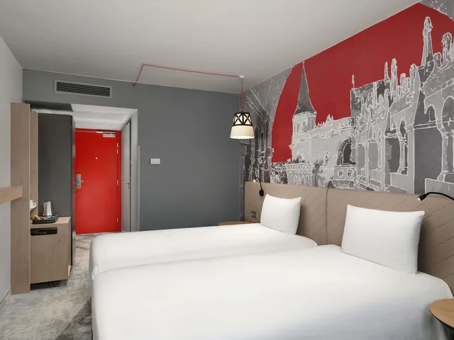 غرفة سوبيريور بسرير كوين مع أريكة، Mercure Budapest Castle Hill 2/6