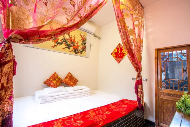 غرفة إليت ثلاثية بسرير كينج بغرفة نوم واحدة، Hongxingju Inn 3/5