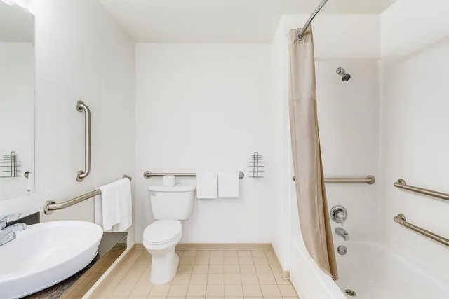 غرفة ديلوكس بسرير مزدوج لذوي الإعاقة، Motel6 Ogden, UT- Downtown 8/9