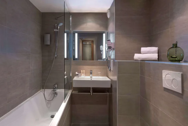 غرفة بسرير كينج، Best Western Plus Hotel Du Parc Chantilly 4/4