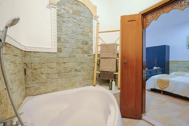 غرفة ديلوكس بسرير كينج، Hana Kuta Beach Hotel 7/8