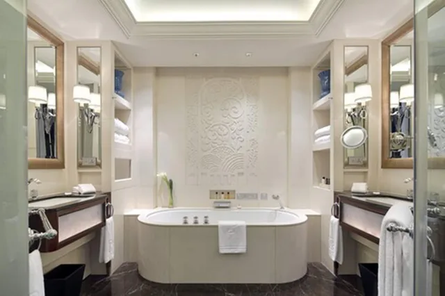 River, Deluxe, King Bed، The Peninsula Shanghai 3/5