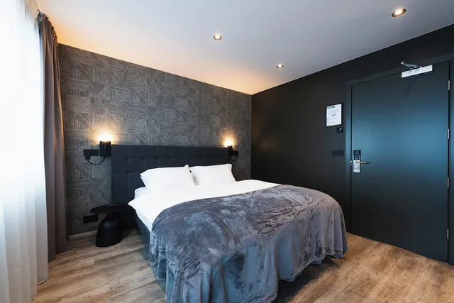 غرفة كلوب سوبيريور بسرير كوين بحمام خاص، Centrum Hotel 1/2