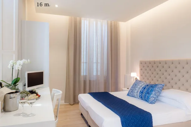 غرفة ديلوكس بسرير مزدوج أو سريرين منفصلين بإطلالة على المسبح، Hotel Europa 2/3