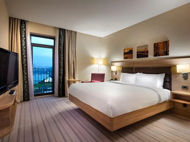 غرفة عائلية بسرير فردي، Dosso Dossi Hotels & SPA Golden Horn 1/2
