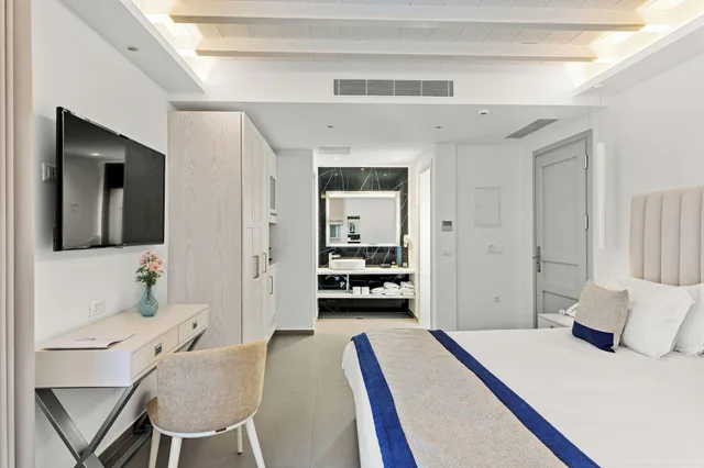 جناح جونيور، Epic Blue Suites & Villas 3/7