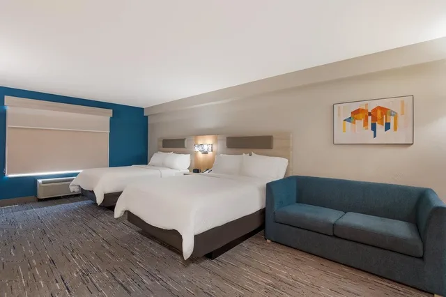 جناح لذوي الإعاقة، Holiday Inn Express & Suites Lexington 4/10