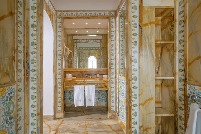 جناح ديلوكس بإطلالة على البحر، Palazzo Murat Hotel 8/9