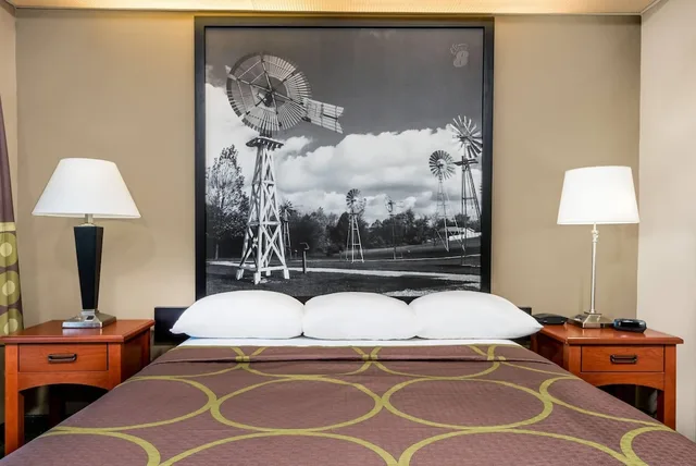 غرفة بسرير كوين، Super 8 by Wyndham Jasper 3/3